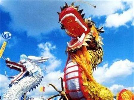 探水鉆機(jī)廠家與您一起挑龍頭嘍！